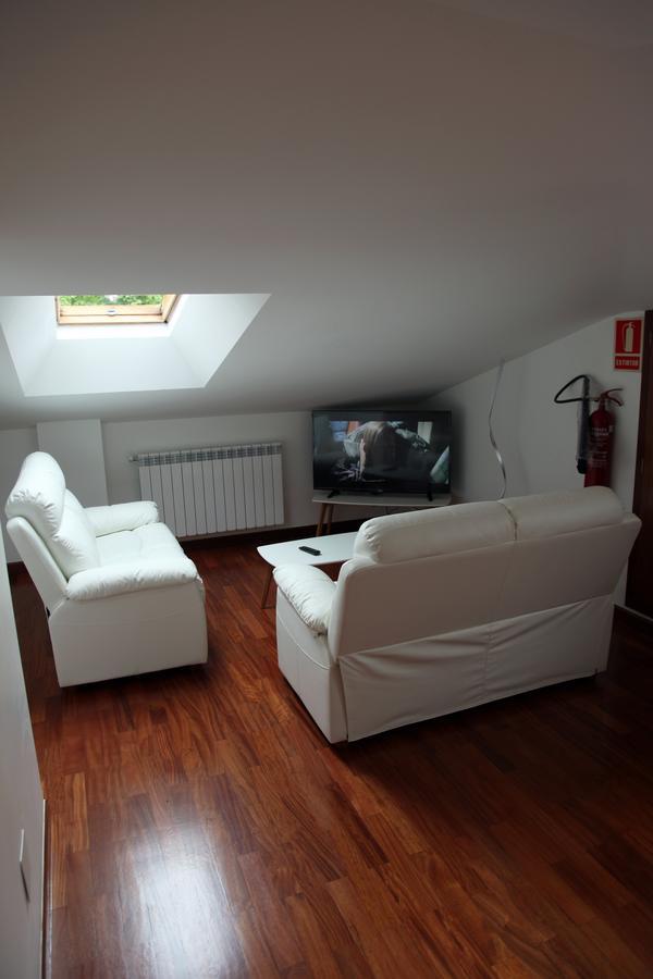 Txikierdi Alde Auto Check-In Hotel Oiartzun Luaran gambar