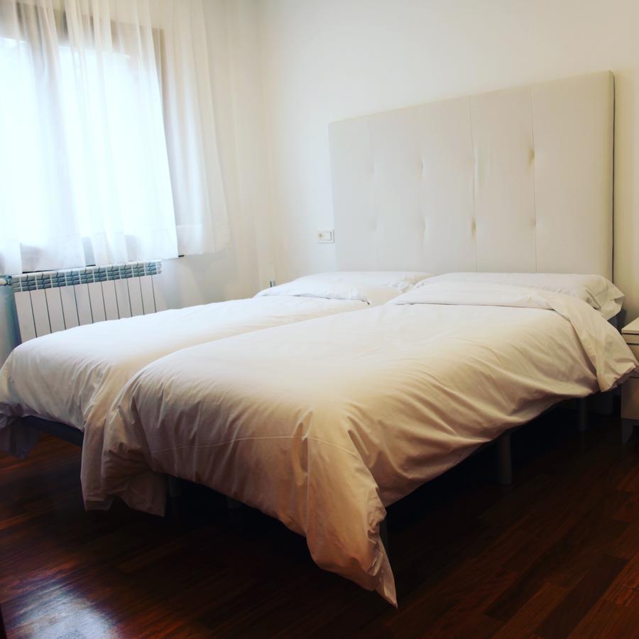 Txikierdi Alde Auto Check-In Hotel Oiartzun Luaran gambar